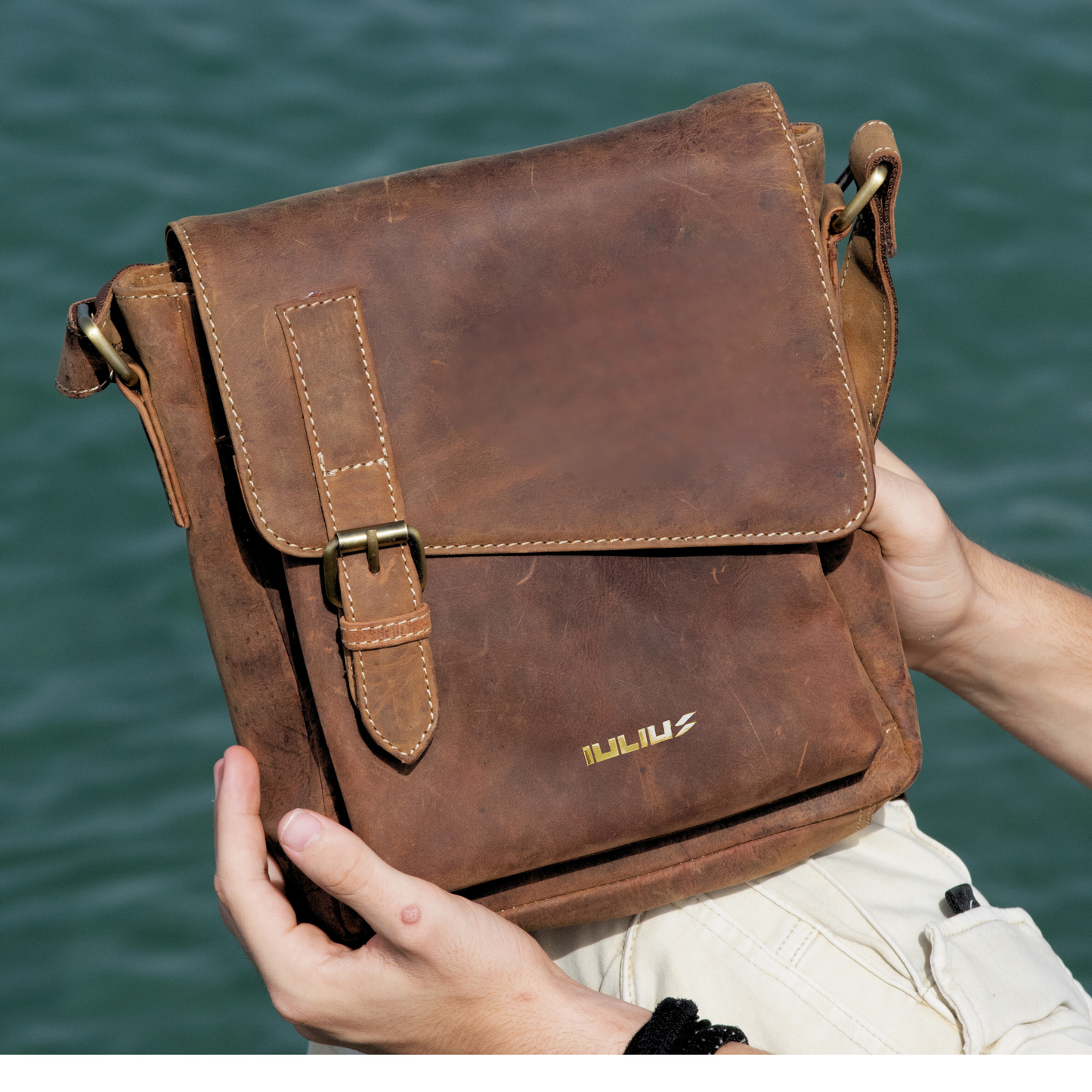 Bolso bandolera de cuero IULIUS