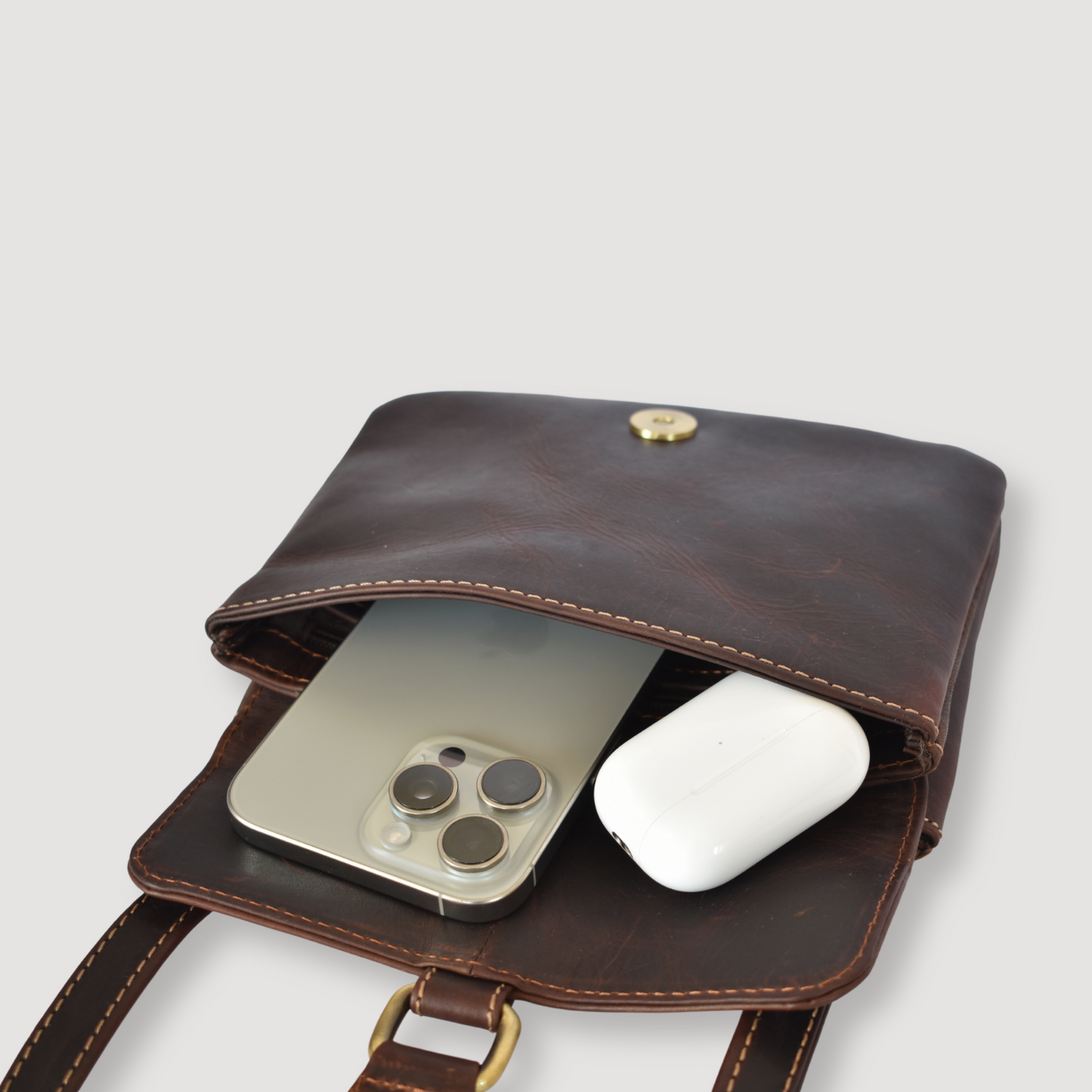 Mini Bolso Vintage de Cuero Genuino – Estilo Retro – IULIUS